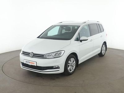 Weiß Gebraucht 2024 VW Touran Highline Van / Kleinbus | 30.660 € (Guter Preis)