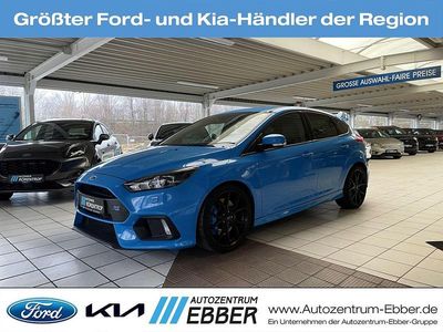 Blau Gebraucht 2017 Ford Focus RS Limousine | 28.281 €