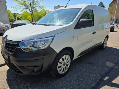 Gebraucht Renault Express 95 PS (69 kW) 2022 Weiß Van / Kleinbus