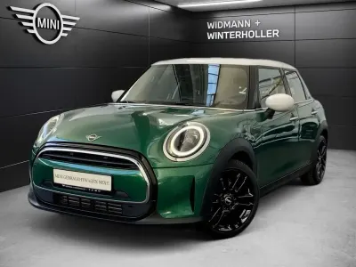 Gebraucht Mini Cooper Classic 136 PS (100 kW) 2022 Grün Kleinwagen