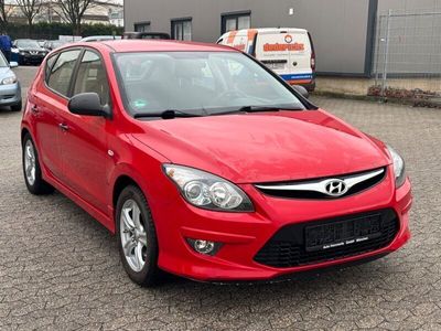 gebraucht Hyundai i30 Classic Euro 5 - Alufelgen - 8-fach bereift