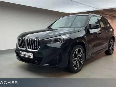 Gebraucht BMW X1 M Sport 197 PS (144 kW) 2025 Saphirschwarz metallic SUV