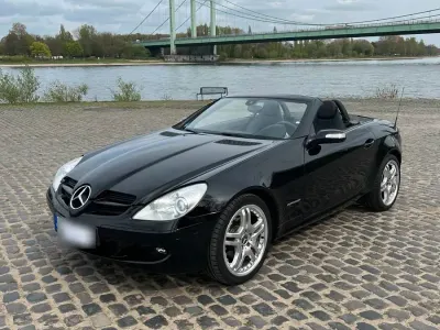 Usata Mercedes SLK200 163 CV (119 kW) 2006 Nero Cabrio