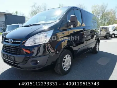 Używany Ford Transit Trend 131 KM (96 kW) 2017 Czarny Minivan