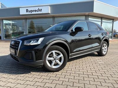 Gebraucht Audi Q2 Basis 150 PS (110 kW) 2022 Schwarz SUV