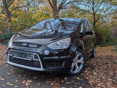 Gebraucht Ford S-MAX Titanium S 175 PS (128 kW) 2009 Schwarz Van / Kleinbus