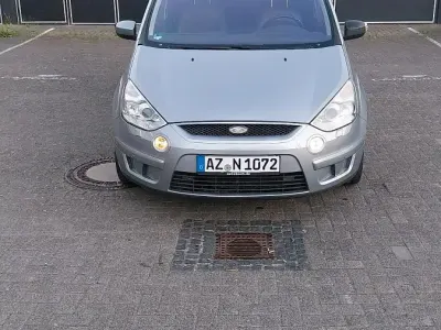 Gebraucht Ford S-MAX S 140 PS (102 kW) 2008 Silber Van / Kleinbus