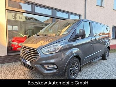 Gebraucht Ford Tourneo Custom Titanium 131 PS (96 kW) 2022 Grau Van
