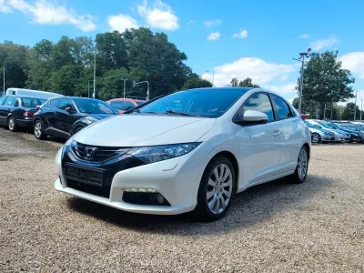Gebraucht Honda Civic Executive 150 PS (110 kW) 2012 Weiß Limousine