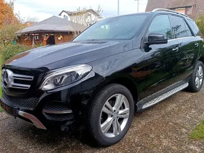 Gebraucht Mercedes GLE350 258 PS (189 kW) 2015 Schwarz SUV