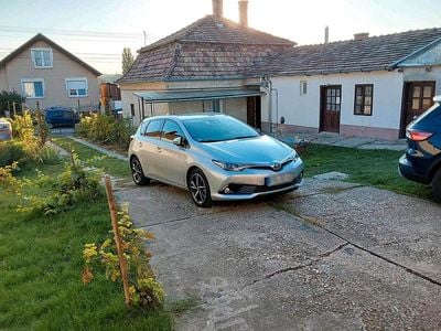 Gebraucht Toyota Auris Edition-S 113 PS (83 kW) 2017 Grau Limousine