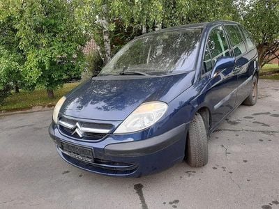 Citroën C8