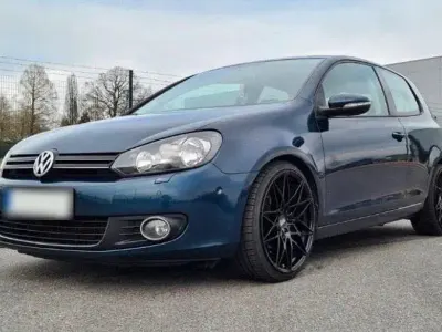 Gebraucht VW Golf VI Highline 122 PS (89 kW) 2009 Blau Kleinwagen