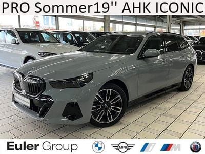 Grau Gebraucht 2025 BMW 520 M Sport Kombi | 48.133 € (Superpreis)