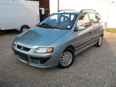 Gebraucht Mitsubishi Space Star 98 PS (72 kW) 2003 Grün Van / Kleinbus