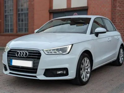 Gebraucht Audi A1 Sportback 90 PS (66 kW) 2015 Weiß Kleinwagen