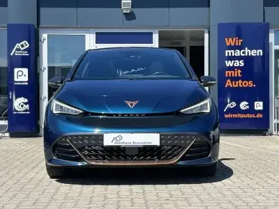 Usata Cupra Born 150 kW (204 CV) 2022 Blu Utilitaria