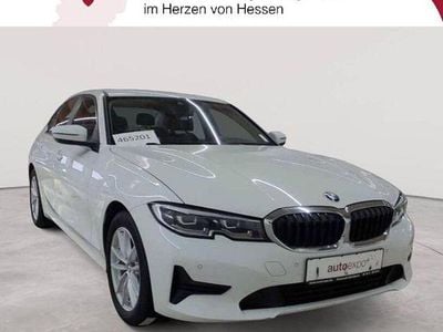 Gebraucht BMW 330e Advantage 184 PS (135 kW) 2021 Alpinweiß Limousine
