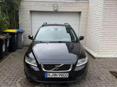 Używany Volvo V50 109 KM (80 kW) 2008 Czarny Kombi