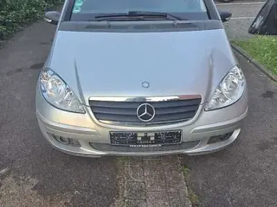 Gebraucht Mercedes A180 Avantgarde 109 PS (80 kW) 2006 Silber Limousine