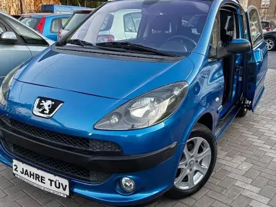 Gebraucht Peugeot 1007 Premium 88 PS (64 kW) 2006 Blau Van / Kleinbus