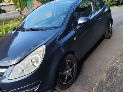 Gebraucht Opel Corsa Sport 80 PS (58 kW) 2008 Blau Kleinwagen