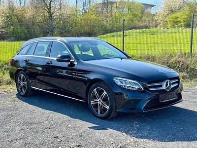 Gebraucht Mercedes C180 Avantgarde 156 PS (114 kW) 2020 Schwarz Kombi