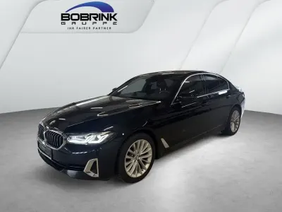 Gebraucht BMW 520 Sport Line 190 PS (139 kW) 2022 Schwarz Limousine