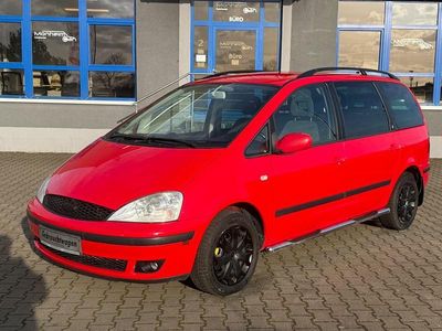 Gebraucht Ford Galaxy Ghia 140 PS (102 kW) 2003 Rot Van / Kleinbus