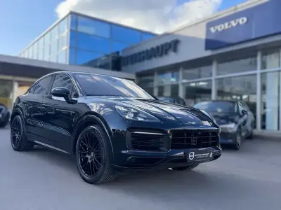 Gebraucht Porsche Cayenne Coupe GTS 460 PS (338 kW) 2022 Schwarz SUV