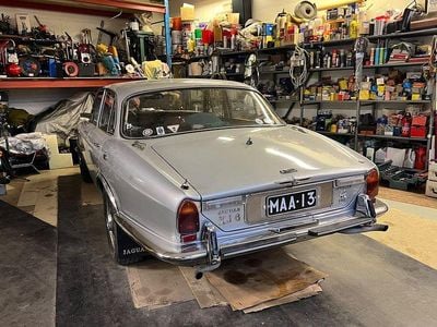 Gebraucht Jaguar XJ6 235 PS (172 kW) 1972 Silber Limousine