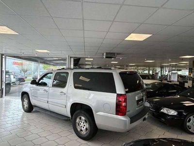 gebraucht Chevrolet Suburban 1500 LT 5.3L V8 4X4 Flex Feul