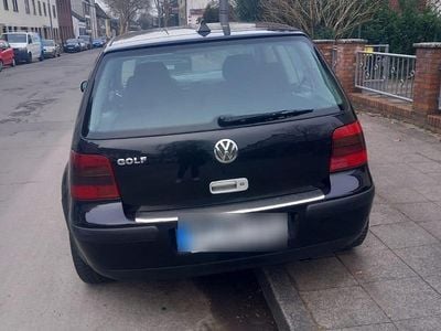 Gebraucht VW Golf IV 75 PS (55 kW) 2001 Schwarz Kleinwagen