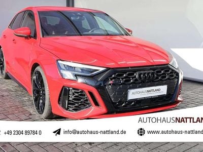 Gebraucht Audi RS3 Sport 400 PS (294 kW) 2023 Rot Limousine