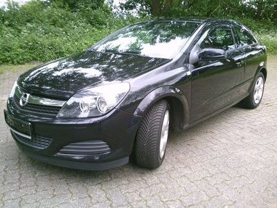 Opel Astra GTC