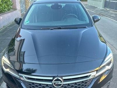 Gebraucht Opel Astra 105 PS (77 kW) 2018 Schwarz Kombi