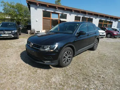 Gebraucht VW Tiguan Comfortline 150 PS (110 kW) 2019 Schwarz SUV