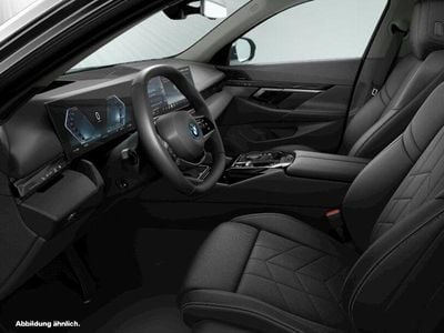 Gebraucht BMW i5 Sport Line 250 kW (340 PS) 2024 Black sapphire metallic Limousine