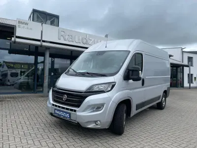 Gebraucht Fiat Ducato 140 PS (102 kW) 2021 Grau Van