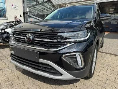 Neu VW T-Cross Life 150 PS (110 kW) 2025 Schwarz SUV