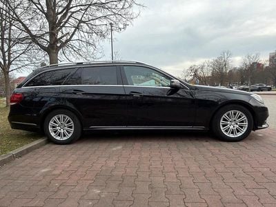 Gebraucht Mercedes E200 136 PS (100 kW) 2016 Schwarz Kombi