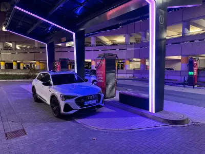 Gebraucht Audi e-tron S-Line 243 kW (331 PS) 2021 Weiß SUV