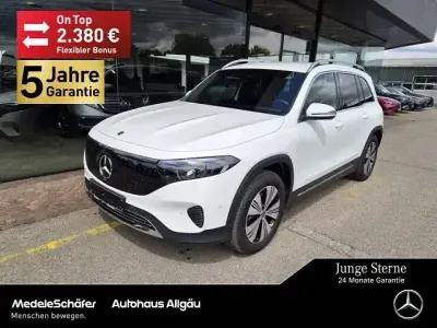 Używany Mercedes EQB300 Progressive 167 kW (228 KM) 2024 Biały SUV