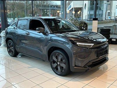 Neu Toyota Urban Cruiser Lounge 127 kW (174 PS) 2026 Grau SUV