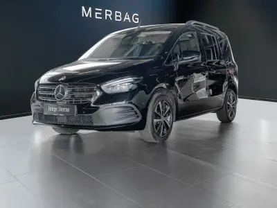 Gebraucht Mercedes T180 Progressive 116 PS (85 kW) 2023 Schwarz Van / Kleinbus