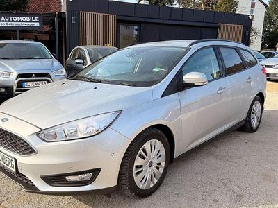 Silber Gebraucht 2016 Ford Focus Business Edition Kombi | 5.999 € (Fairer Preis)