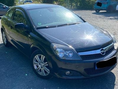 Opel Astra GTC