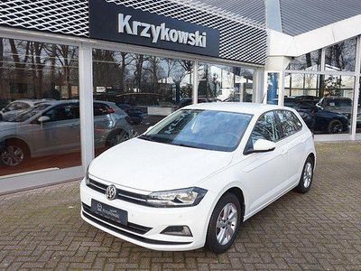 Gebraucht VW Polo Comfortline 95 PS (69 kW) 2020 Weiß Kleinwagen