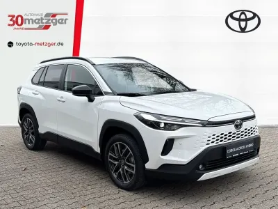Neu Toyota Corolla Cross 179 PS (131 kW) 2026 Weiß SUV