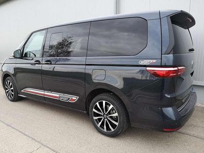 Neu VW Multivan Comfortline 150 PS (110 kW) 2026 Starlightblau metallic Van / Kleinbus